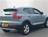 Volvo XC40 Image 2