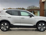 Volvo XC40 Image 2
