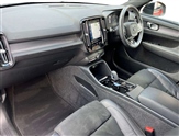 Volvo XC40 Image 2