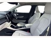 Volvo XC40 Image 2