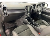 Volvo XC40 Image 2