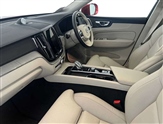 Volvo XC60 Image 2