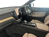 Volvo XC60 Image 2