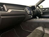 Volvo XC60 Image 2