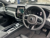 Volvo XC60 Image 2