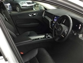 Volvo XC60 Image 4