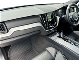 Volvo XC60 Image 2