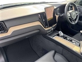 Volvo XC60 Image 2