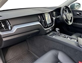 Volvo XC60 Image 2