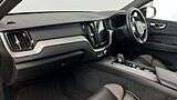 Volvo XC60 Image 3