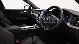 Volvo XC60 Image 3
