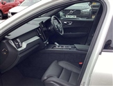 Volvo XC60 Image 2