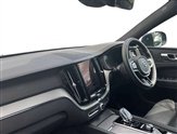 Volvo XC60 Image 2