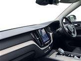Volvo XC60 Image 2