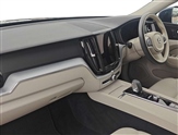 Volvo XC60 Image 2