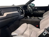 Volvo XC60 Image 2