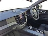 Volvo XC60 Image 2