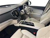Volvo XC90 Image 2