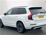 Volvo XC90 Image 2
