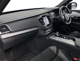 Volvo XC90 Image 2