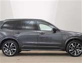 Volvo XC90 Image 2