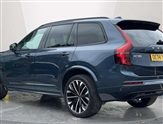 Volvo XC90 Image 2
