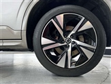 Volvo XC90 Image 5