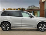 Volvo XC90 Image 2