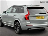 Volvo XC90 Image 2