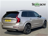 Volvo XC90 Image 2