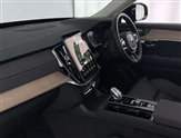 Volvo XC90 Image 2