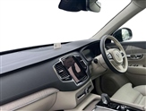 Volvo XC90 Image 2