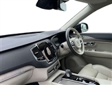 Volvo XC90 Image 2