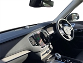 Volvo XC90 Image 2