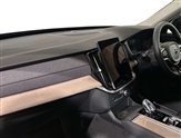 Volvo XC90 Image 2