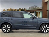Volvo XC90 Image 2